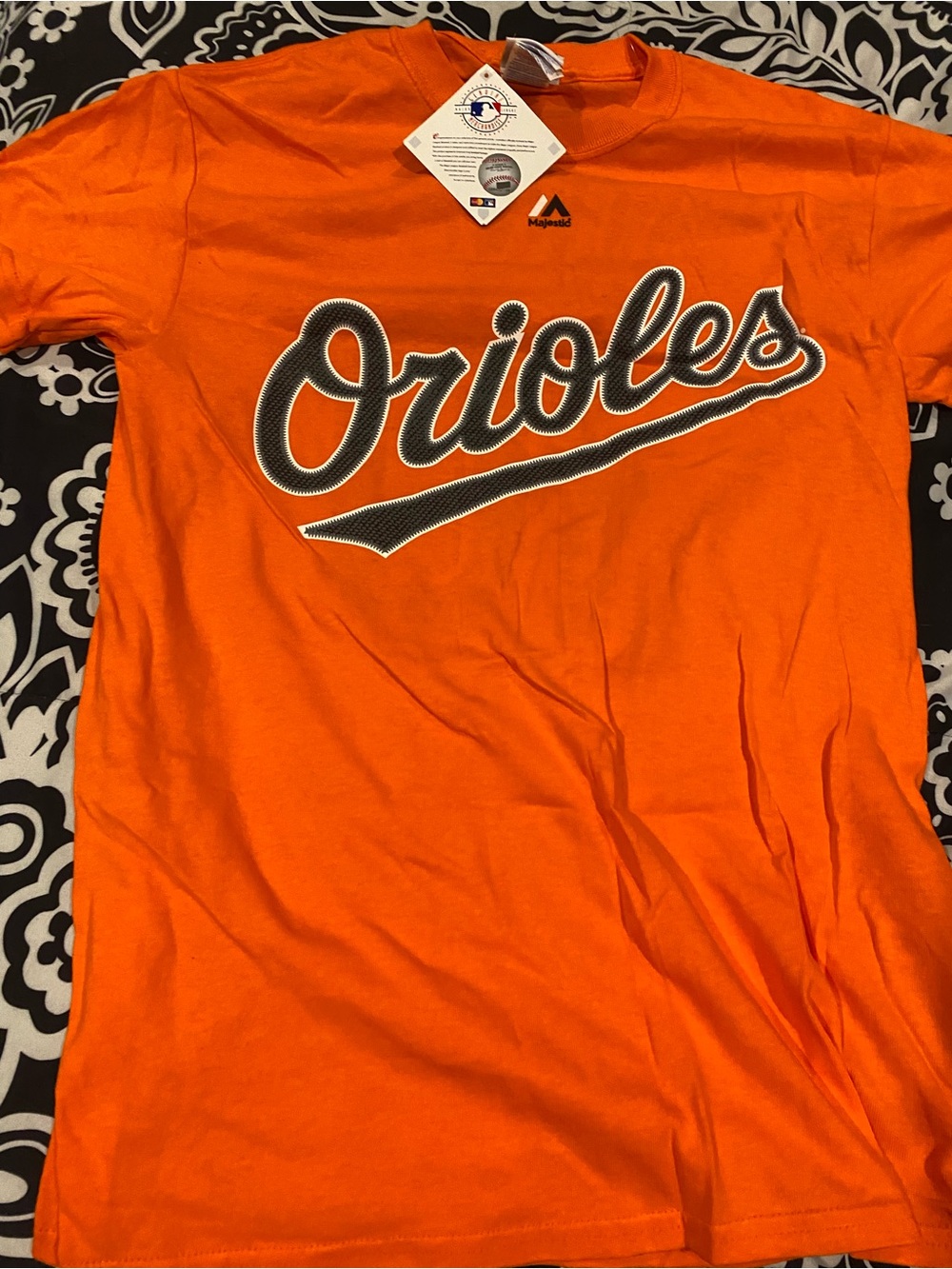 Majestic Baltimore Orioles Adam Jones T Shirt